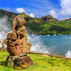 Statue traditionnelle à Nuku Hiva  