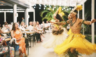 Polynesian Show Cook’s Bay Hotel & Suites