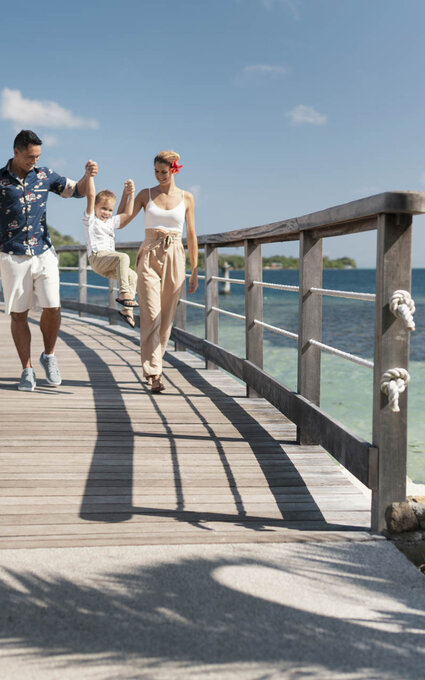 Family at Le Cooks by Cooks Bay Hotel Suites Moorea